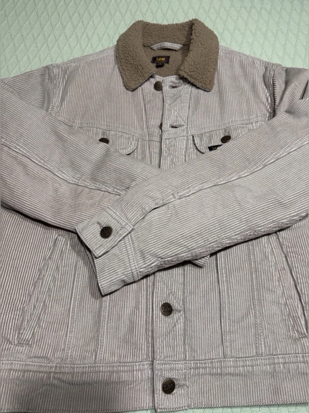 Vintage Lee Men’s Light Gray Corduroy Sherpa Collar Jacket